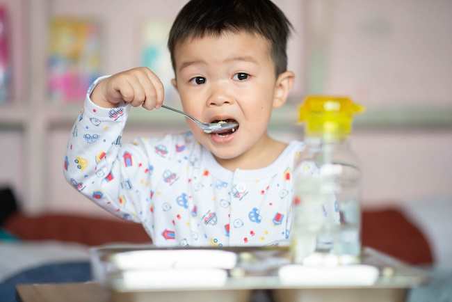 Pola Makan Sehat Anak