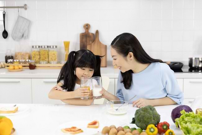Manfaat Konsumsi Susu bagi Remaja dan Dewasa