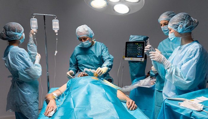 Dokter Bedah